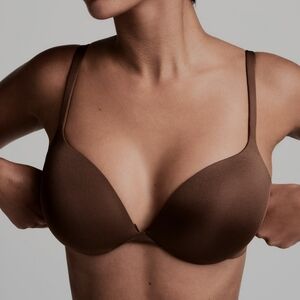 SKIMS Ultimate Collection Push Up Plunge Bra